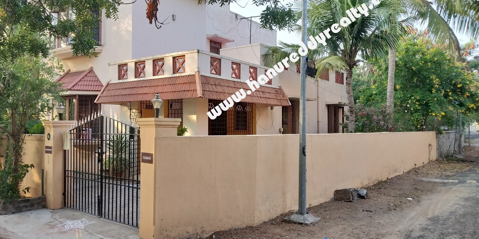 Independent house for sale at Neelankarai, ECRChennai Hanu Reddy Realty
