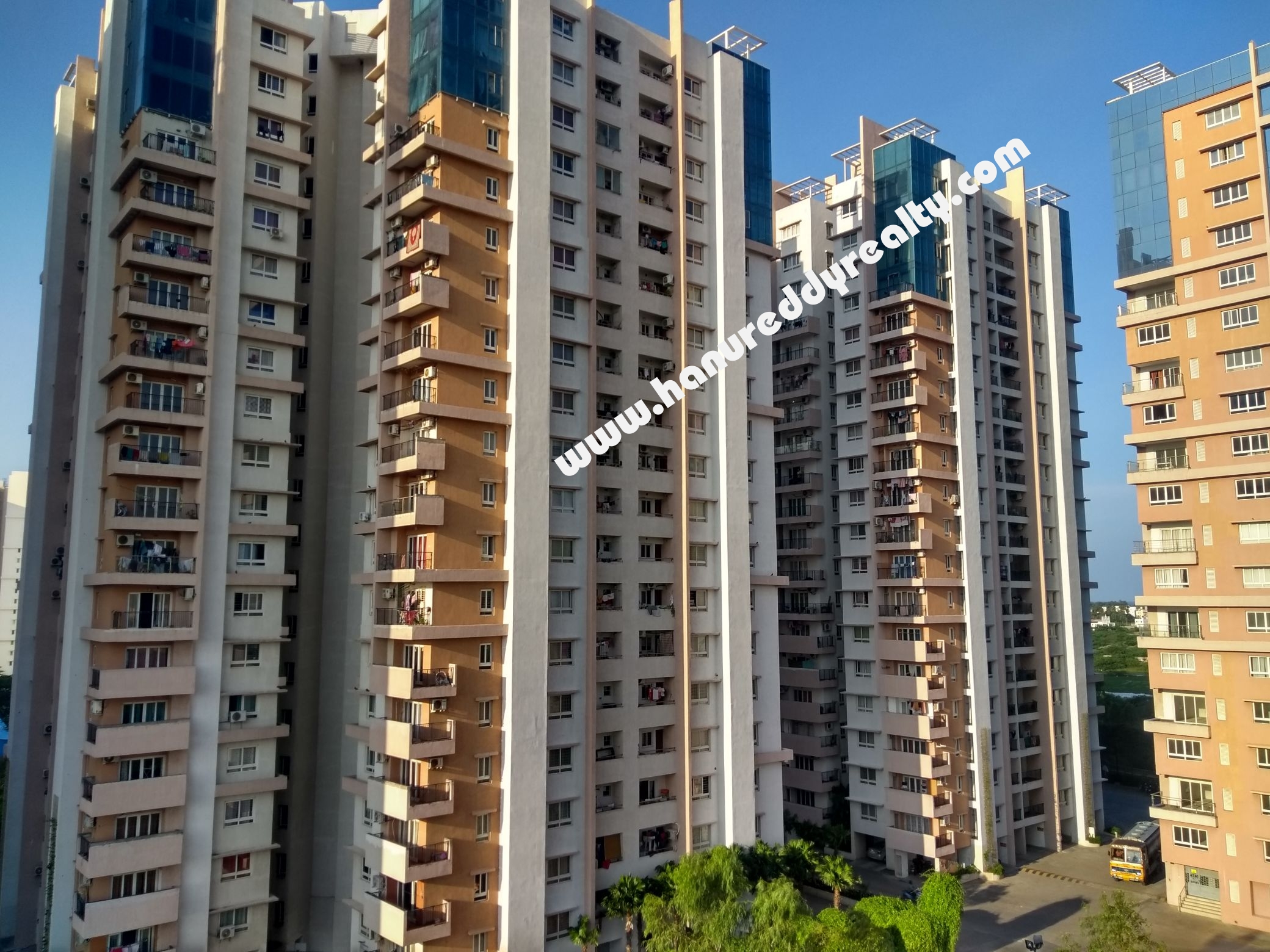 2 BHK Flat for Sale in Navalur
